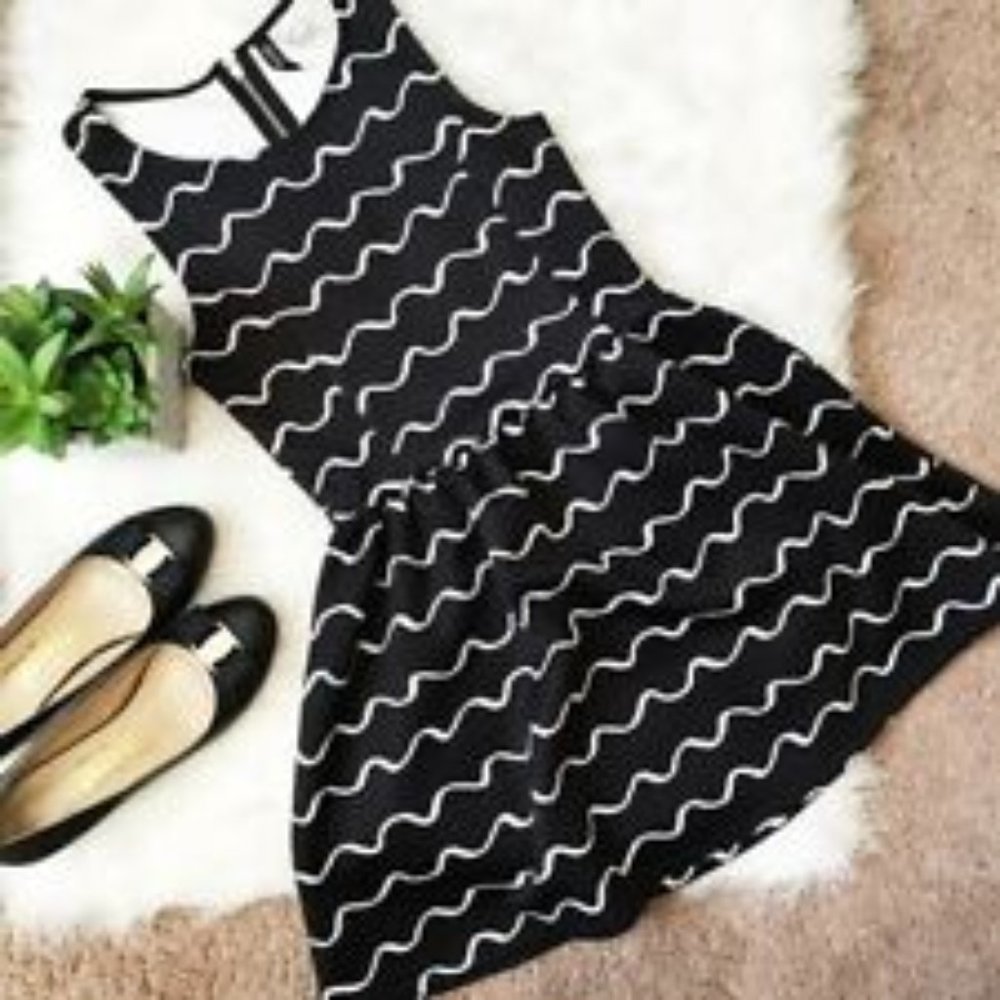 H&M Printed Mini Dress XS